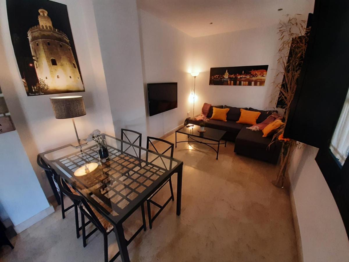 Apartamento Con Encanto En Patio Sevillano Exterior photo