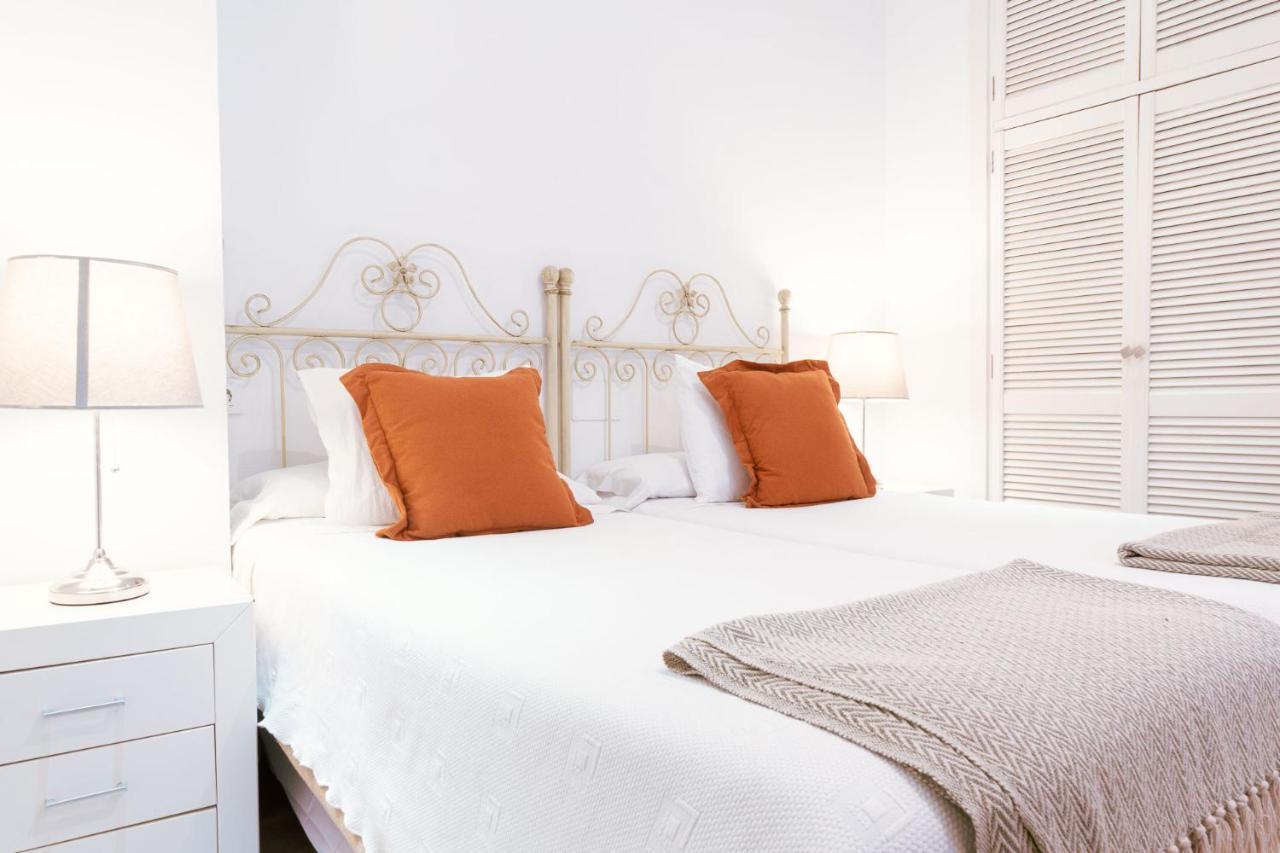 Apartamento Con Encanto En Patio Sevillano Exterior photo