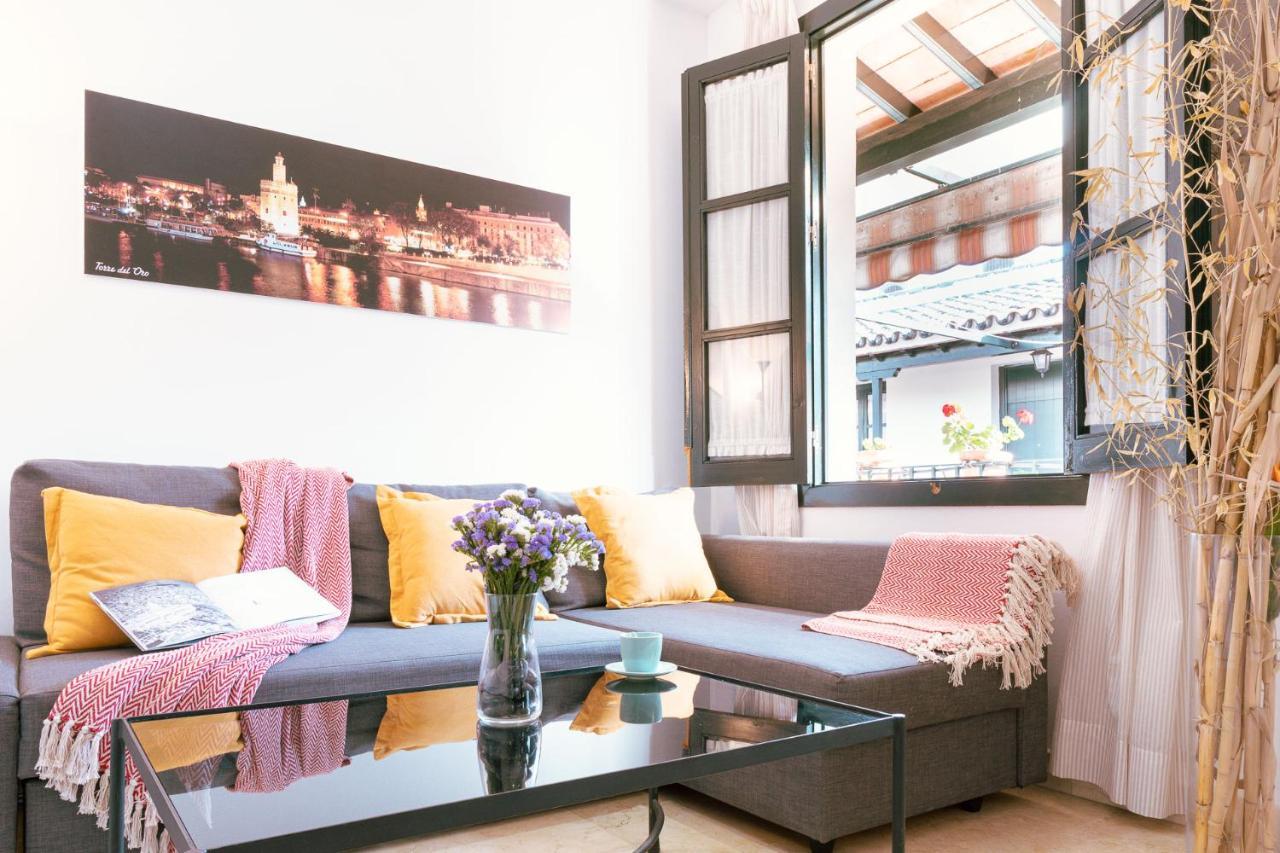 Apartamento Con Encanto En Patio Sevillano Exterior photo