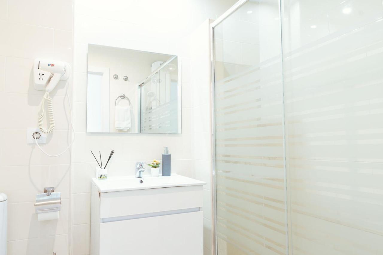 Apartamento Con Encanto En Patio Sevillano Exterior photo