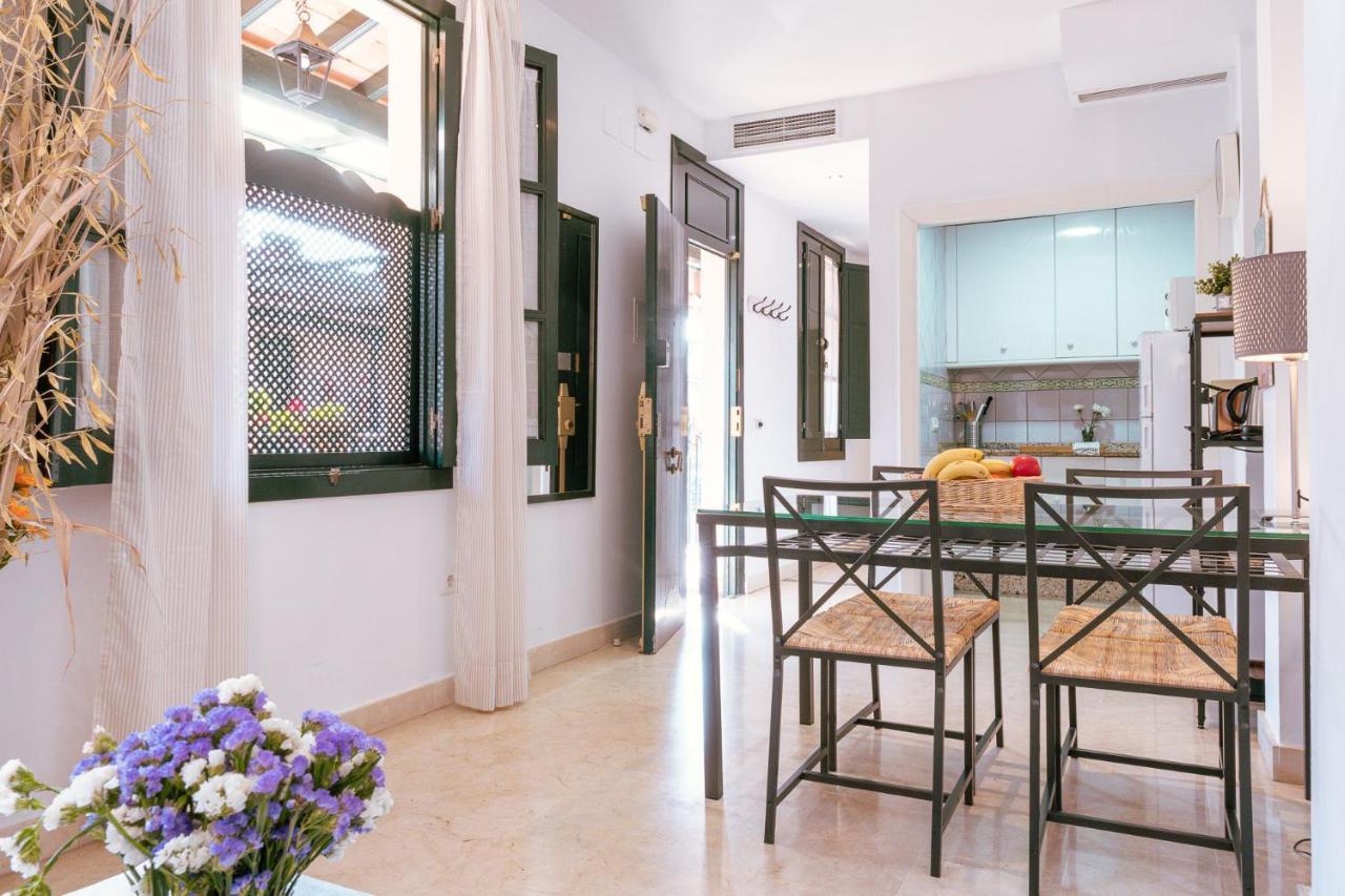 Apartamento Con Encanto En Patio Sevillano Exterior photo